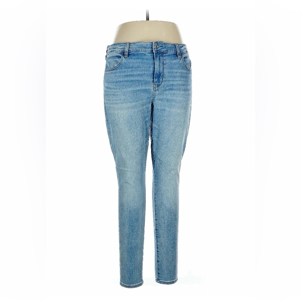 American Eagle Outfitters Light Blue Skinny Jeans